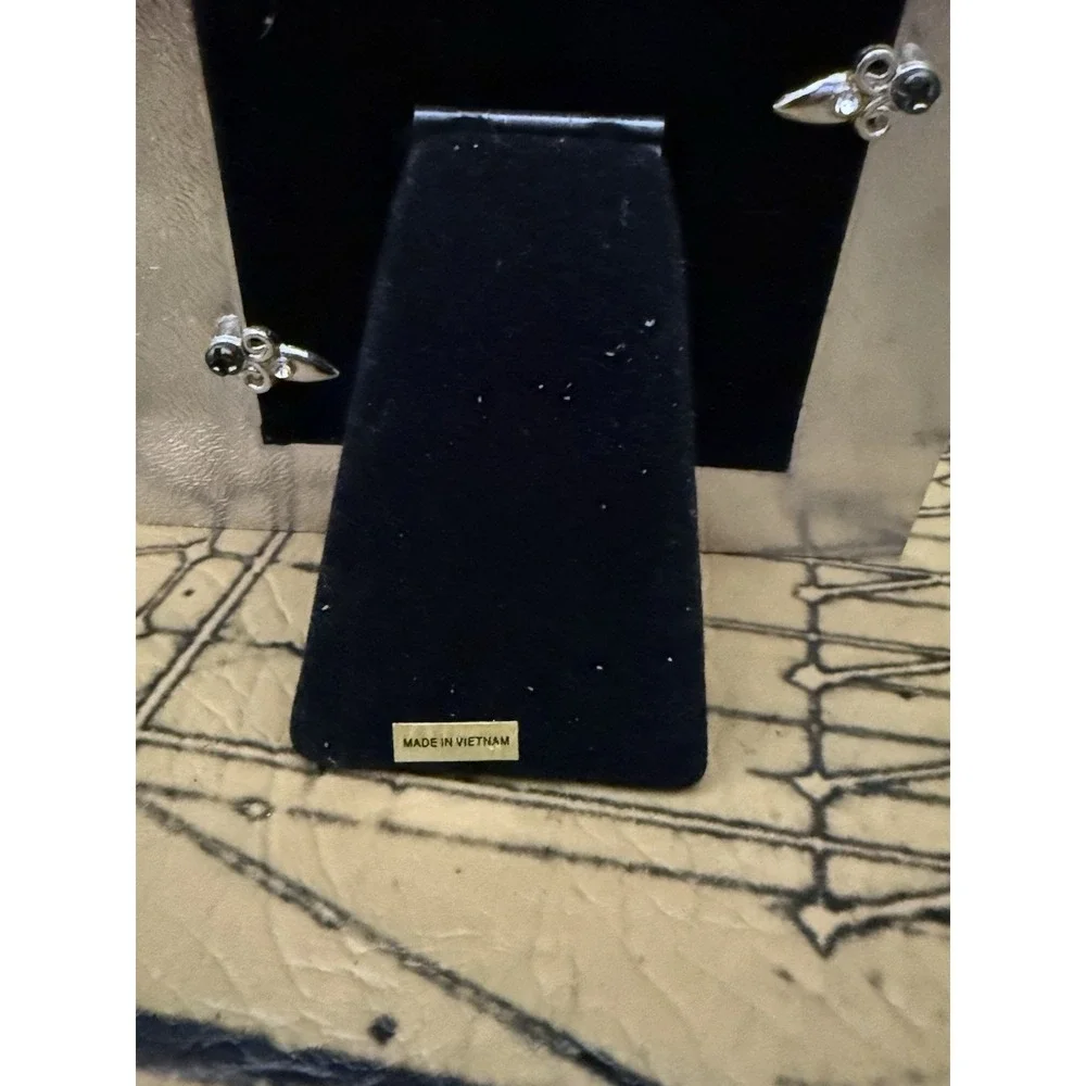 Vintage Metal 5x5 Picture Frame Red With Snowflake Design London Square